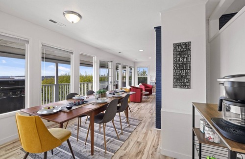 West End House | EV Charger-Spacious! Peek-a-Boo Water View+Game Room - Pool Table