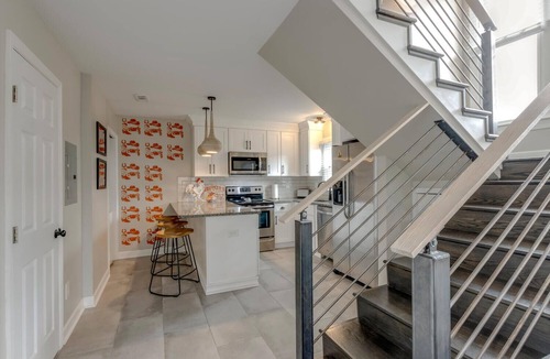 Hillsboro West End House | EV Charger★Safe Neighborhood★Free Parking/11 min to Downtown/Vandy+Belmont/Pets