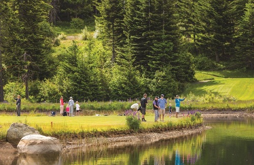Cle Elum House | Excellent location, Hot Tub, Fire Pit. Backs up to Forested View & Golf Course!