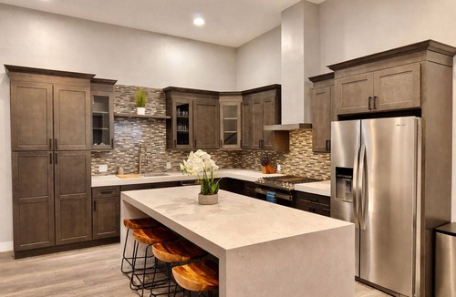 Moab South Valley House | Exclusive Retreats Desert Panorama with Private Pool, Hot Tub, Bocce Court