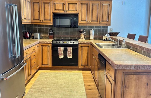 Teton Pines House | Exclusive Teton Pines Home off Teton Village Rd. 5 min from Teton Village Skiing