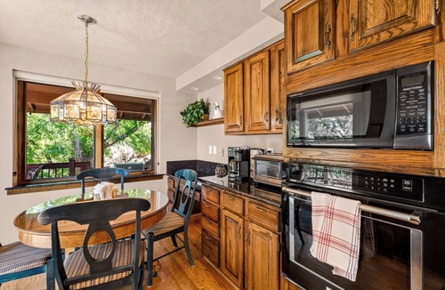 Boise House | Exec Furnished Home Corp Relocation Med Professionals Micron Ext Stays