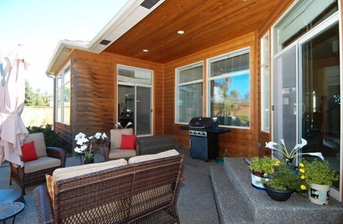 Hayden House | Executive Home in Hayden Lake Country Club Estates Discounts for 7+ & 28+ nights