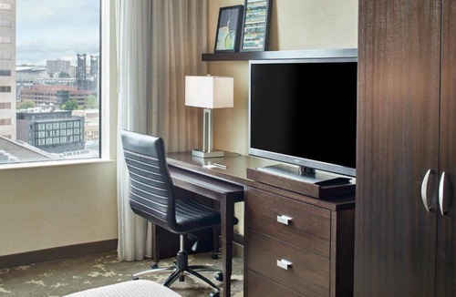 Pearl District House | Experience Downtown Portland from Our Full-Service