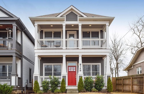 McFerrin Park House | Experience Nashville’s Ultimate Getaway with a Hot Tub, 3 Miles from downtown.