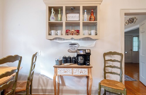 Springfield House | Explore Bourbon Trail - Hot Tub - Dog Friendly