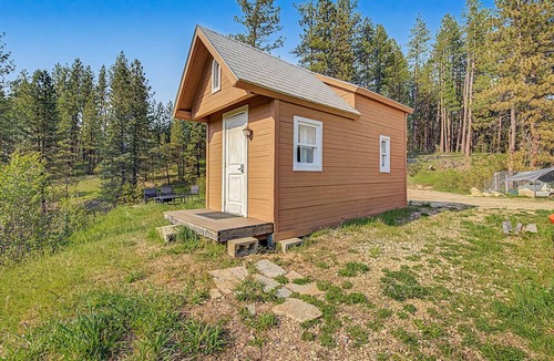 Garden Valley Cabin | Fabulous 1-bedroom cabin in pleasant Garden Valley getaway