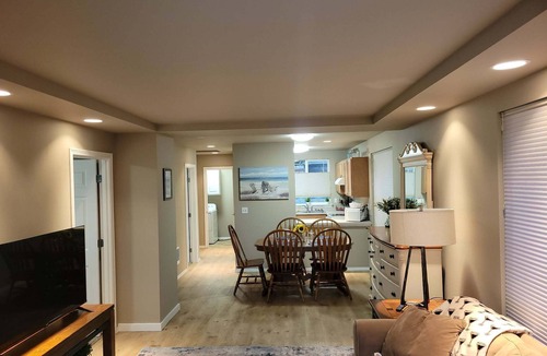 Bremerton House | Fabulous 2-bedroom house in Bremerton w/view of Manette Bridge