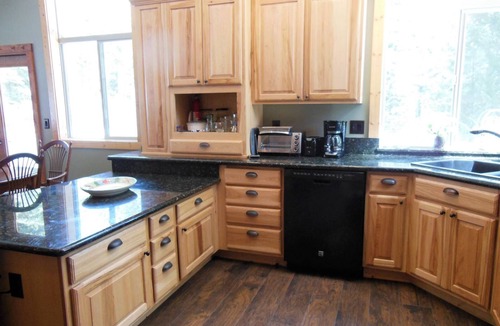 Garden Valley Cabin | Fabulous ADA Accessible Cabin Nestled int he Pines with Private Hot Tub!