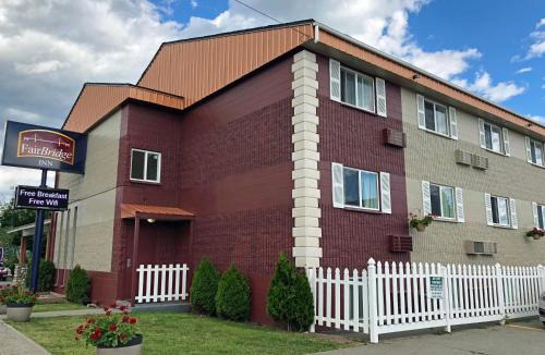 Coeur d'Alene Hotel | FairBridge Inn - Coeur d'Alene