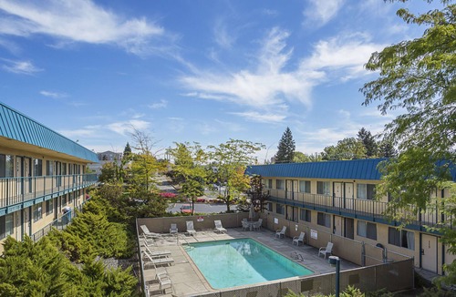 Moscow Hotel | FairBridge Inn - Moscow