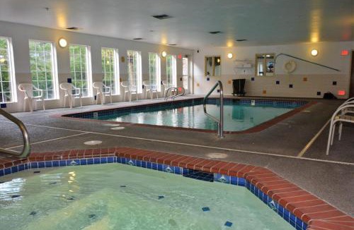 Dupont Hotel | FairBridge Inn & Suites DuPont