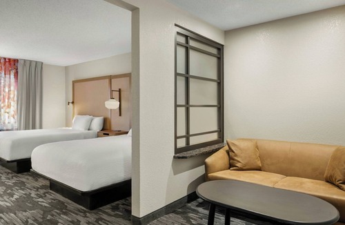 Mount Pleasant Hotel | Fairfield by Marriott Mt Pleasant