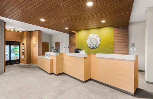 South Lake Union Hotel | Fairfield Inn & Suites by Marriott Seattle Downtown/Seattle Center