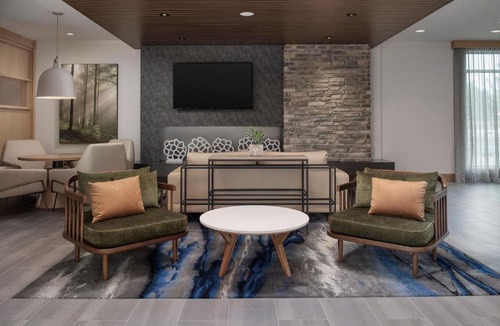 Boise Hotel | Fairfield Inn & Suites by Marriott Boise West