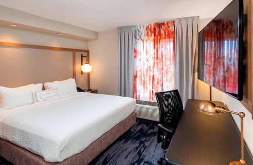 Bend Hotel | Fairfield Inn & Suites by Marriott Bend Downtown