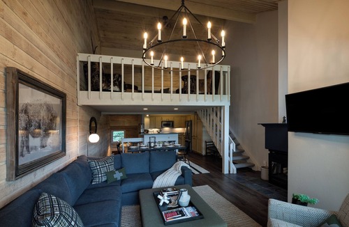 Elkhorn Village Condo | Fairway Nine Condo 4350- New Listing! Spacious Fairway Nine Condo