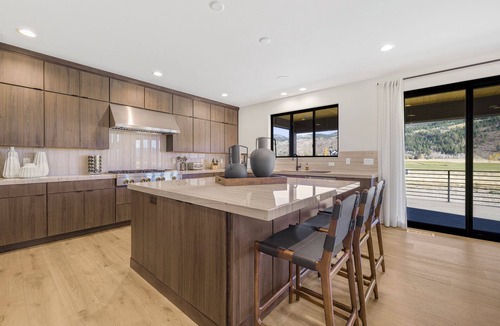 Victor House | Fairway to the Tetons! Luxury 6 bedroom estate on golf course in Victor, ID