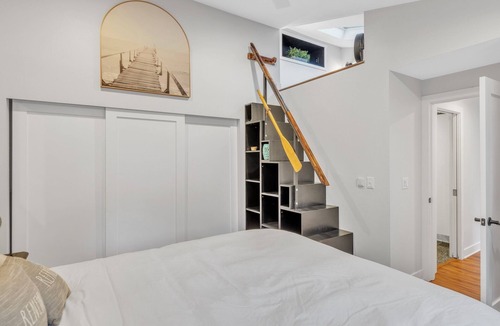Longbranch House | Family, dog friendly, waterfront beach house by RedAwning