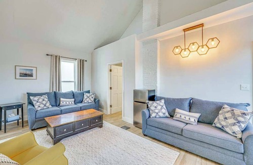 Manistee House | Family-Friendly Retreat near Manistee Riverwalk - dogs allowed