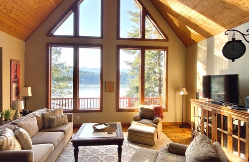 Hayden Lake House | Family-friendly with a beautiful view of Hayden Lake and new outdoor Patio!
