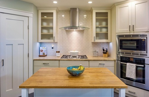 Eastsound House | Family Home w/Kayaks, Hot Tub, Beach Access & Pickleball