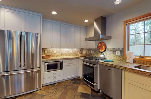 Sunriver House | Family Hotspot with Access to Exclusive Golf
