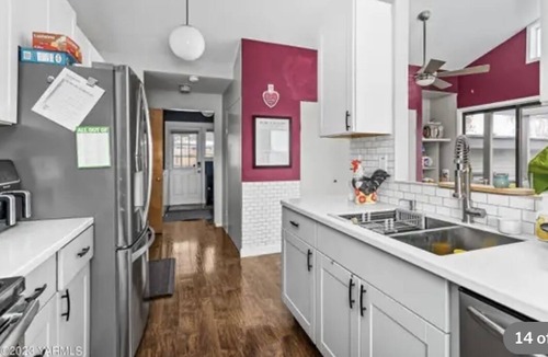 Yakima House | Family, work crews, sports teams