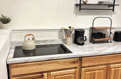 Lincoln Heights House | Fantastic 1-bedroom townhome apartment in Spokane perfect for your getaway