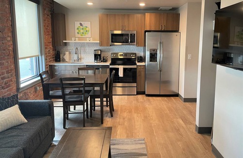 Riverside Apartment | Fantastic 2 Bed Travel Apartment Less than 1 Mile From Gonzaga University
