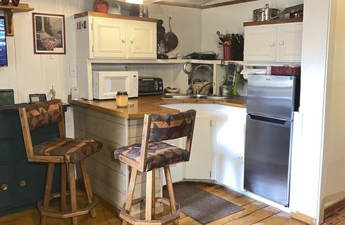 Bonners Ferry Cabin | Farm, Orchard, animals, mini horse and abundant Wildlife, close fishing
