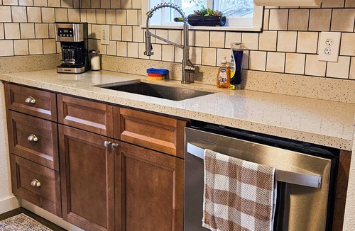 Belfair Cottage | Fatigued? Peaceful Getaway at the Cozy Cottage
