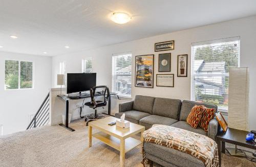 Port Orchard House | Fenced Yard & Grill! Family Haven in Port Orchard