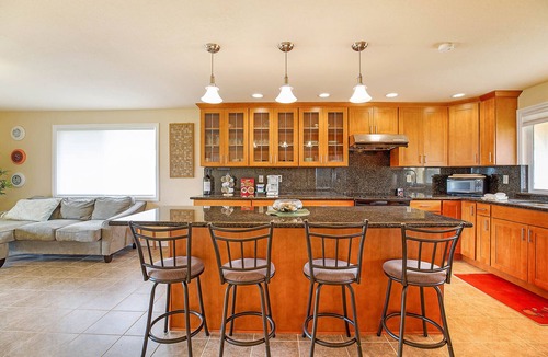 Grayland House | Fiesta Seas - A Beach Bungalow Getaway!