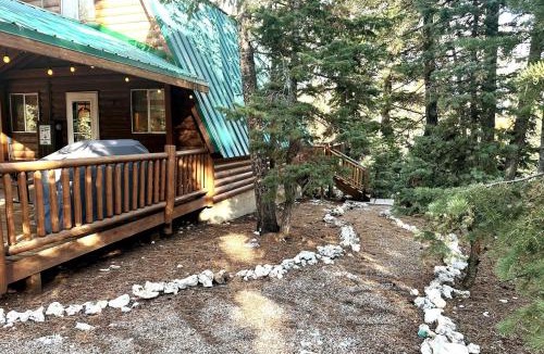 Meadow View Heights House | Fireside Cottage at Duck Creek Village