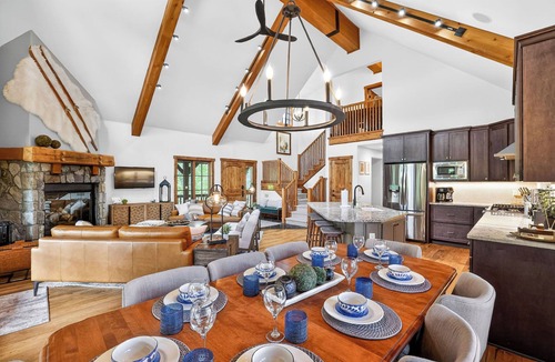 Tamarack Resort Cabin | Fireside Lodge | Ski-In/Ski-Out Luxury Cabin + Hot Tub
