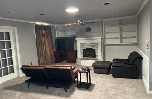 Custer County House | Flamingo Davenport