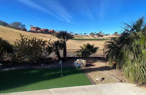Mesquite House | "FORE" King Suites