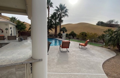 Mesquite House | "FORE" King Suites