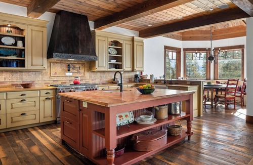 Granby House | Fore Seasons Lodge | Pole Creek Golf Course | Private Hot Tub | Sleeps 16!