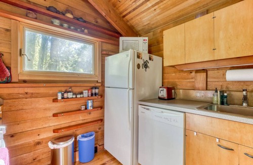 Northwest Portland House | Forest Park Hideaway | Nature Oasis Near City