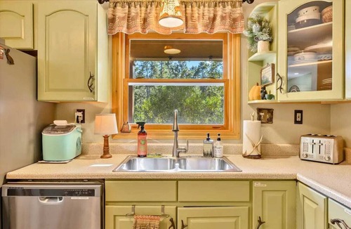Black Hawk House | Forest-Themed Home | Hot Tub, Trails & Games