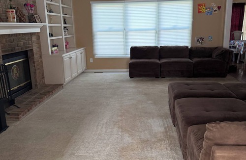 Okemos House | Fountain House- Spacious Okemos home in nature with comforts near MSU