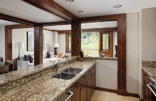 Teton Village Resort | Four Seasons Jackson Hole 2 bed/2.5 bath residence