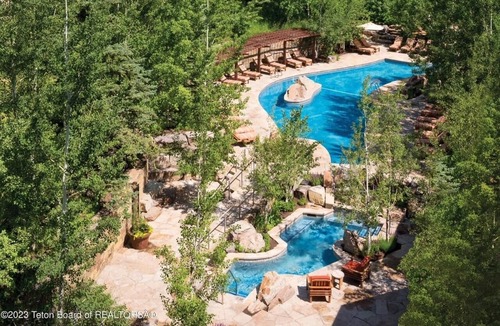 Teton Village Condo | Four Seasons Jackson Hole 3BR/3Bath Resort Property. Ski in and Ski out 5 Star