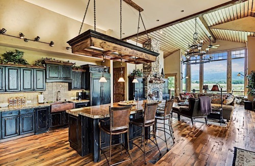 Clawson House | FOUR TETON VIEW in the heart of the Teton Valley