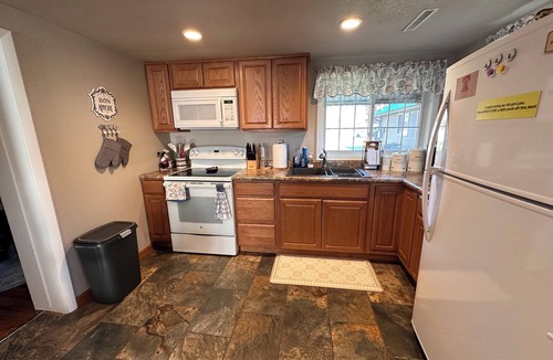 Ottumwa House | Fran's Cottage