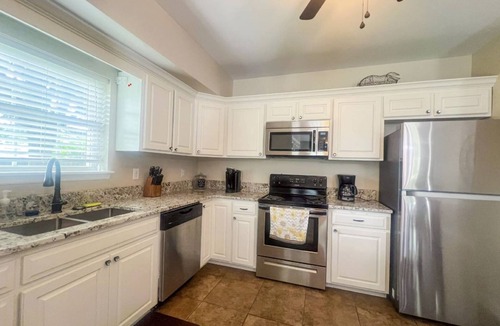 Chattanooga Valley House | Free Ruby Falls Ticket & More-Rock City View-Fire Pit-Relaxation-Country Getaway-Spacious Townhome