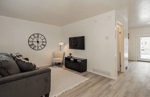 Rexburg House | Freshly renovated condo 85mins to Yellowstone