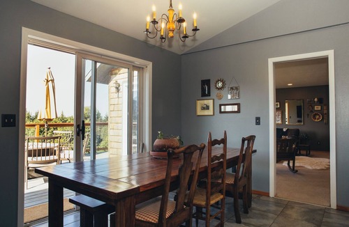 Port Angeles House | Freshwater Bay Cottage Getaway